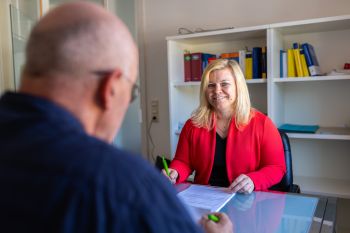 Kanzlei Dr. May, Steuerberatung in Weinheim, Tina Knapp