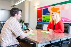 Kanzlei Dr. May, Steuerberatung, Tina Knapp, Zertifizierte Beraterin Immobilien 